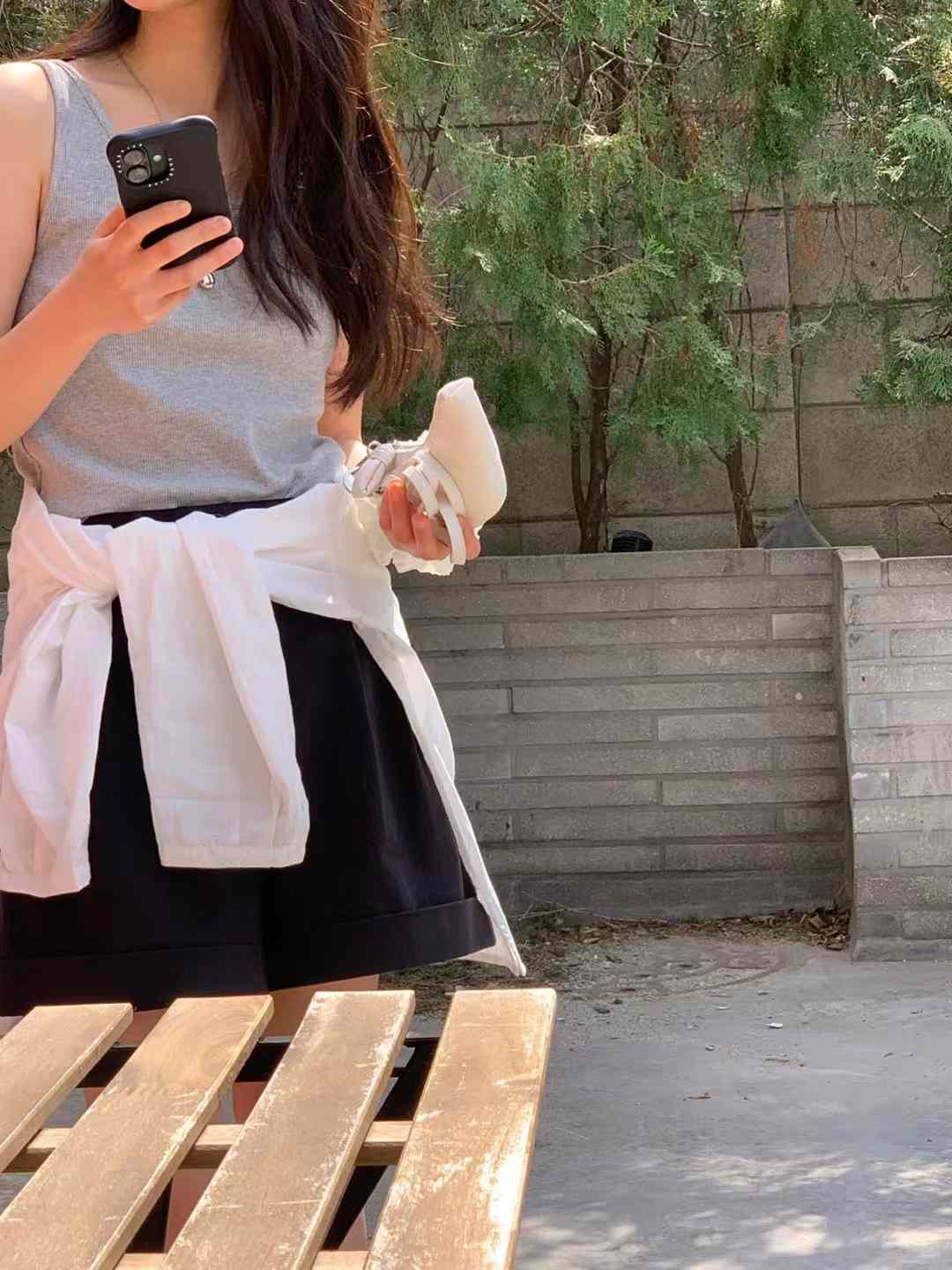 清爽家莫代爾混紡修身背心