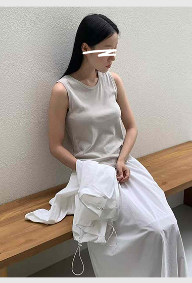 A106.日常素面百搭背心
