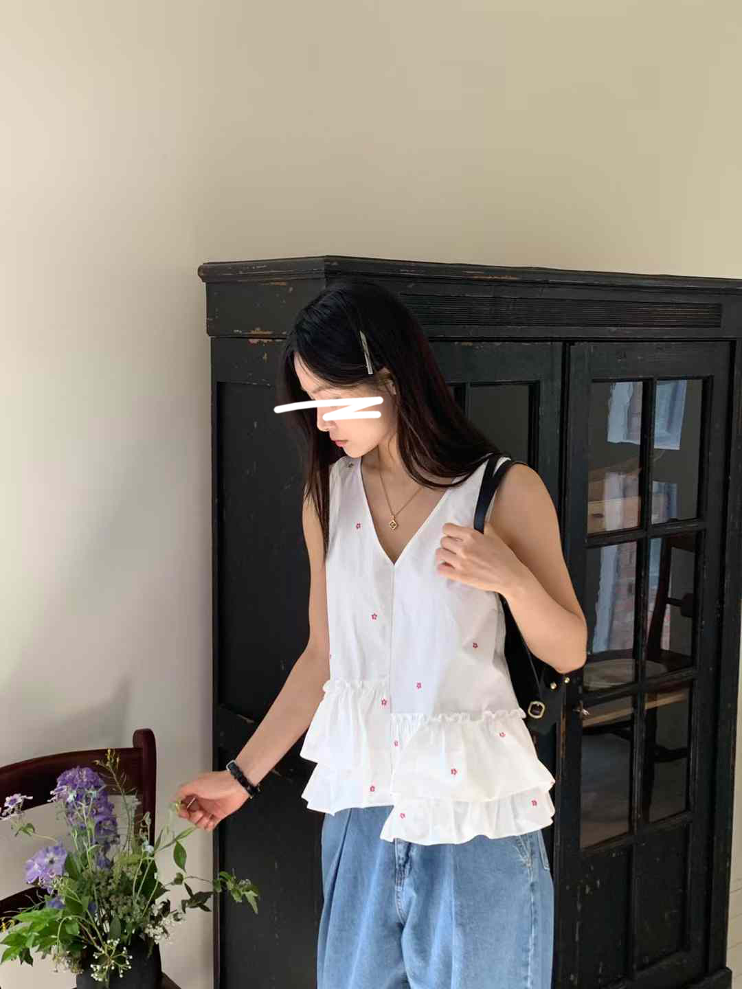 B02.小花刺繡蛋糕背心