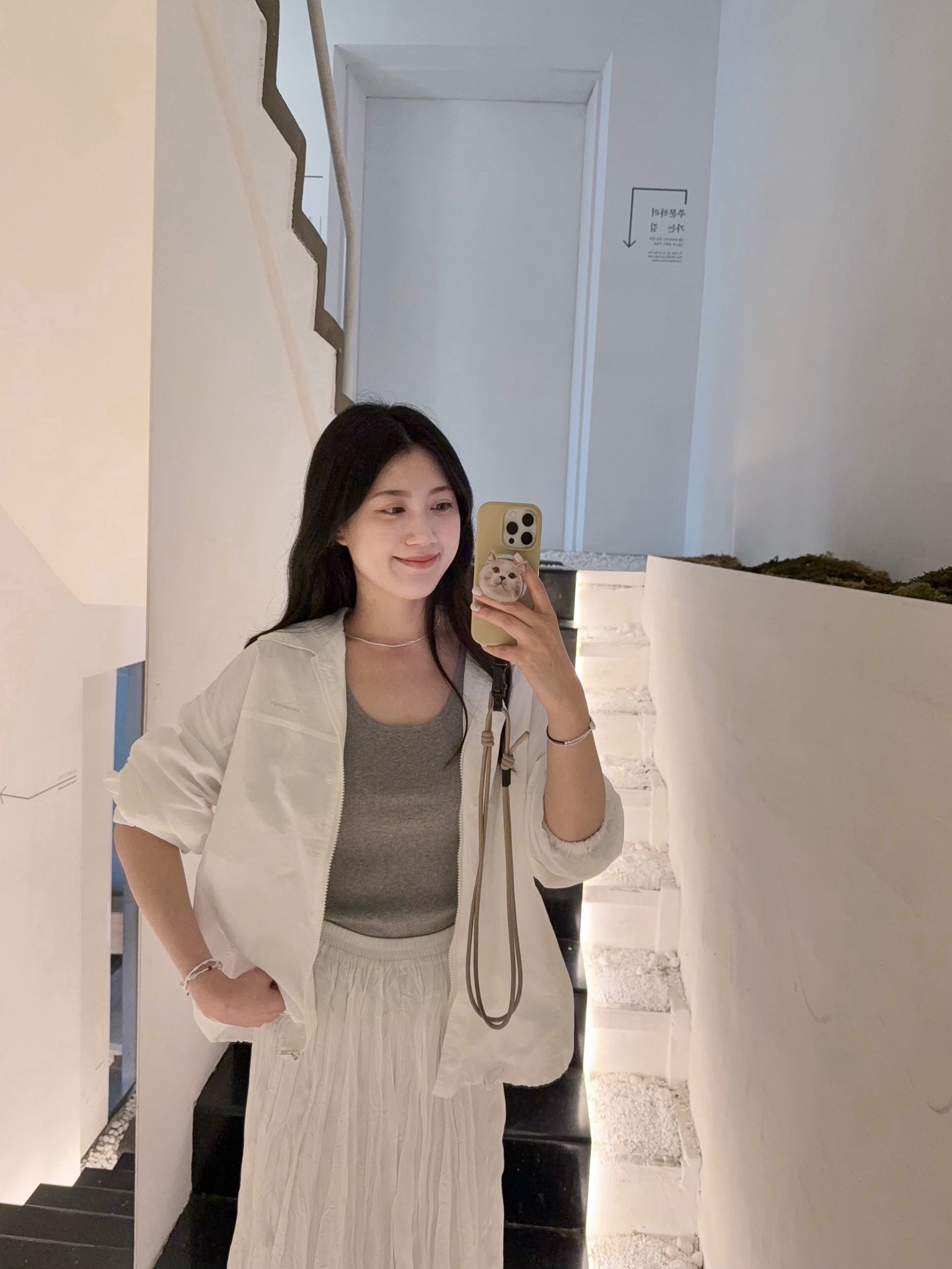 女孩必備基礎彈性背心