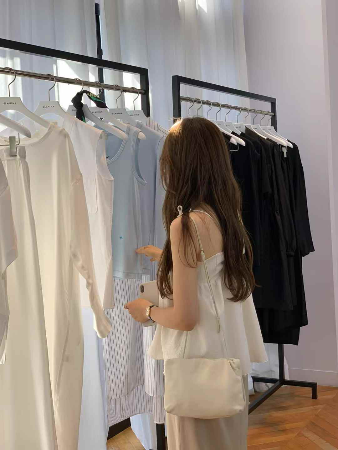 A63.顏值家可愛細肩帶背心