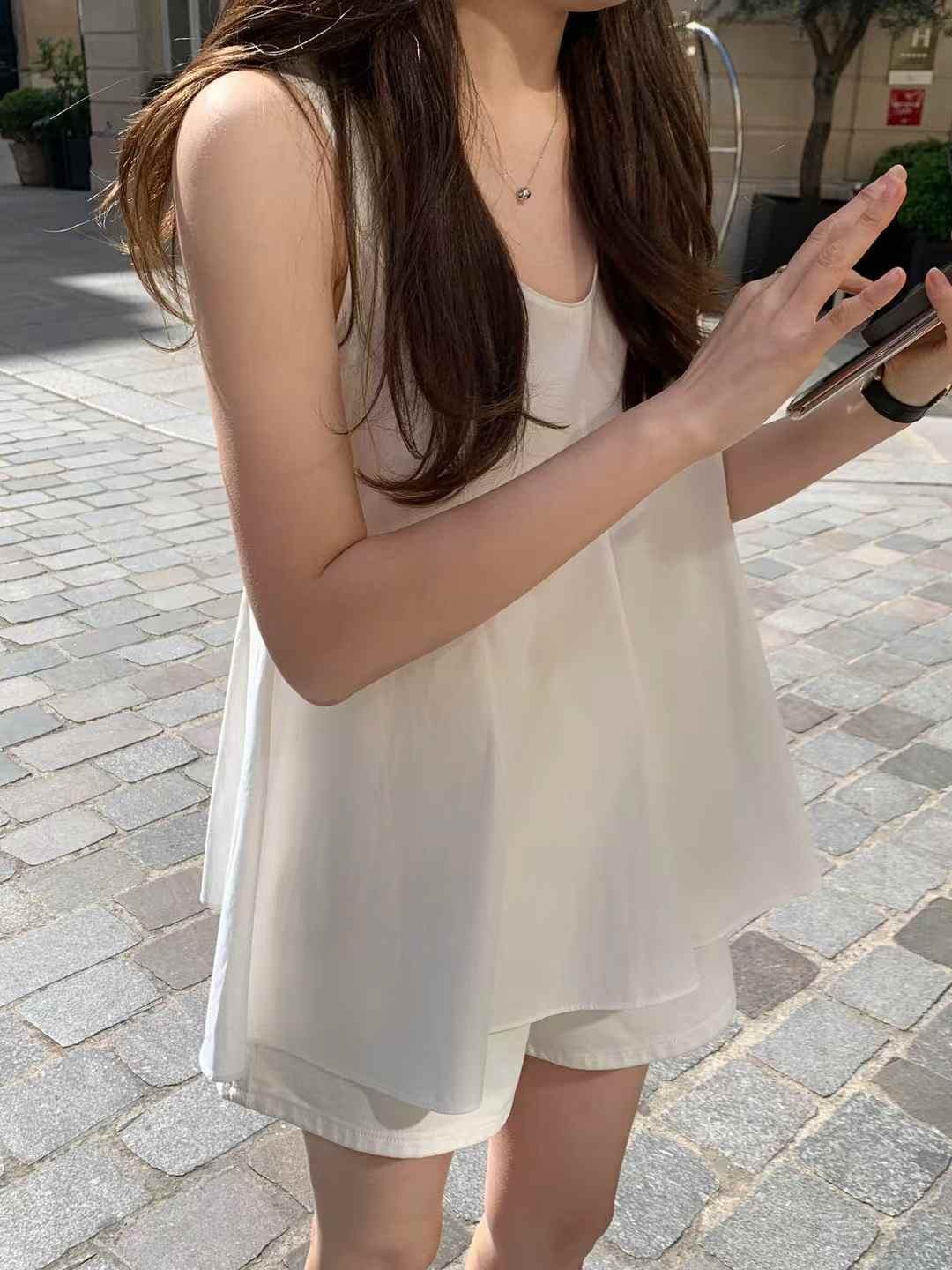 A24.顏值家顯瘦V領長版背心