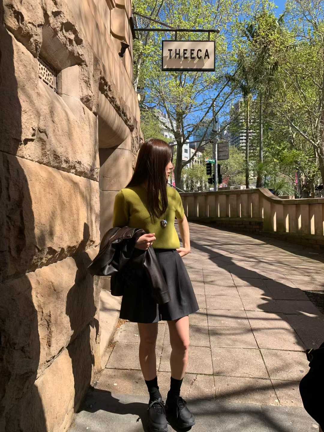 B39.清爽家多彩短袖坑條滾邊毛衣