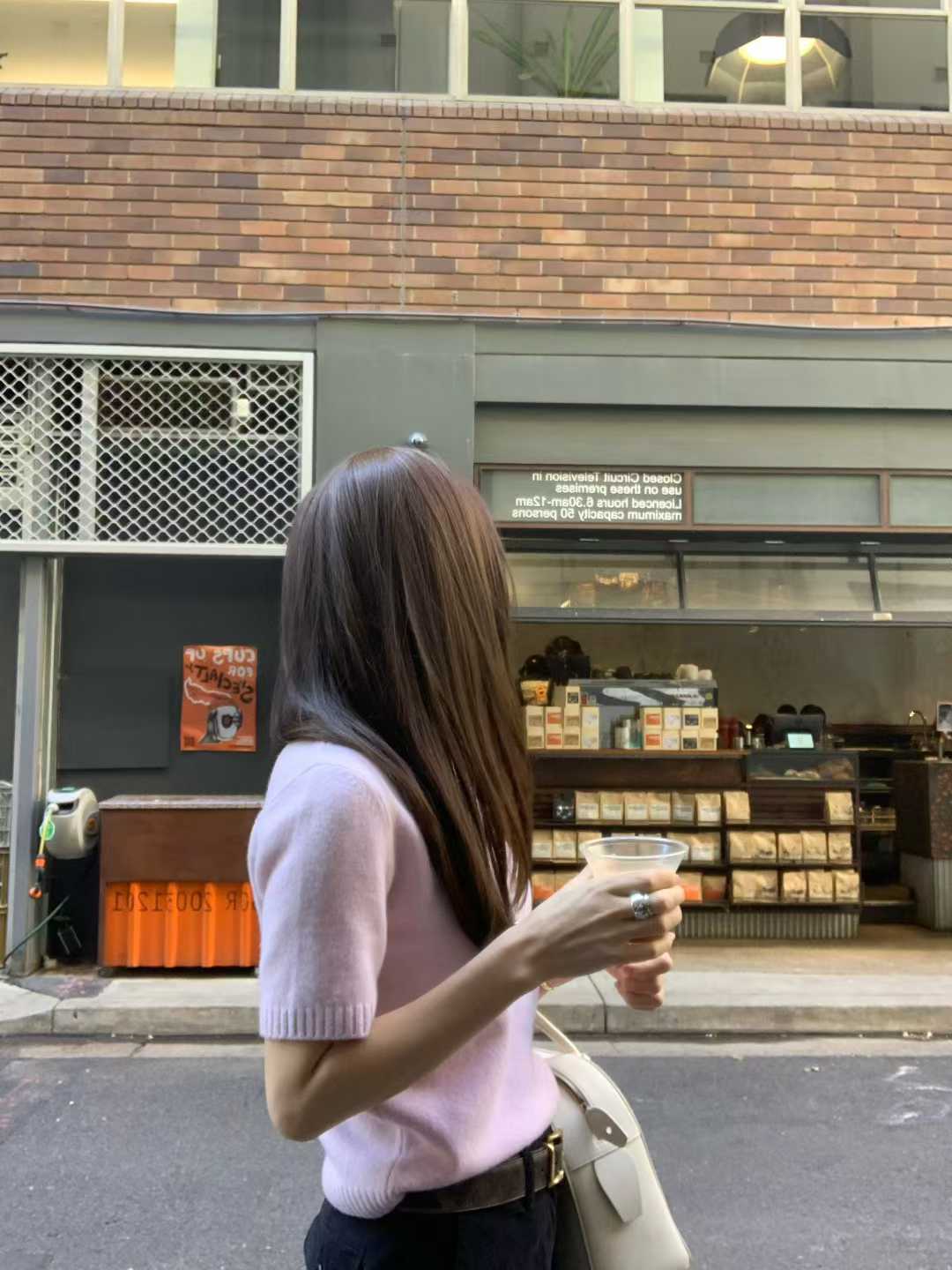 B39.清爽家多彩短袖坑條滾邊毛衣