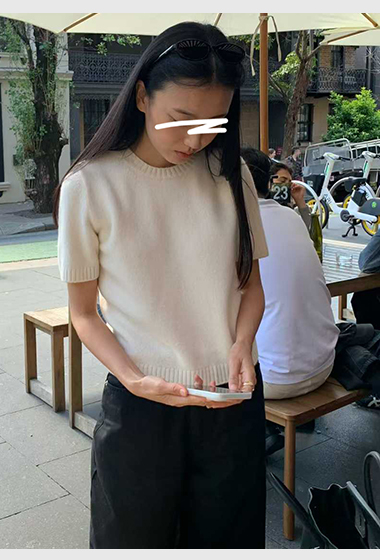 B39.清爽家多彩短袖坑條滾邊毛衣
