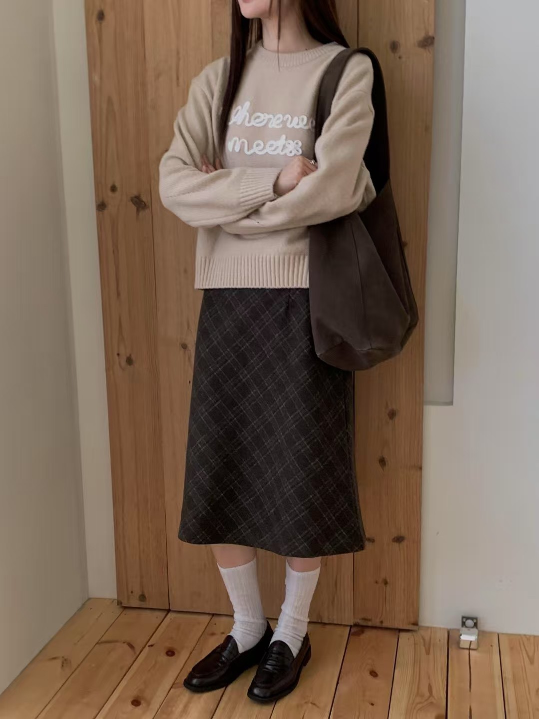 B41.可愛英文半立體繡字毛衣