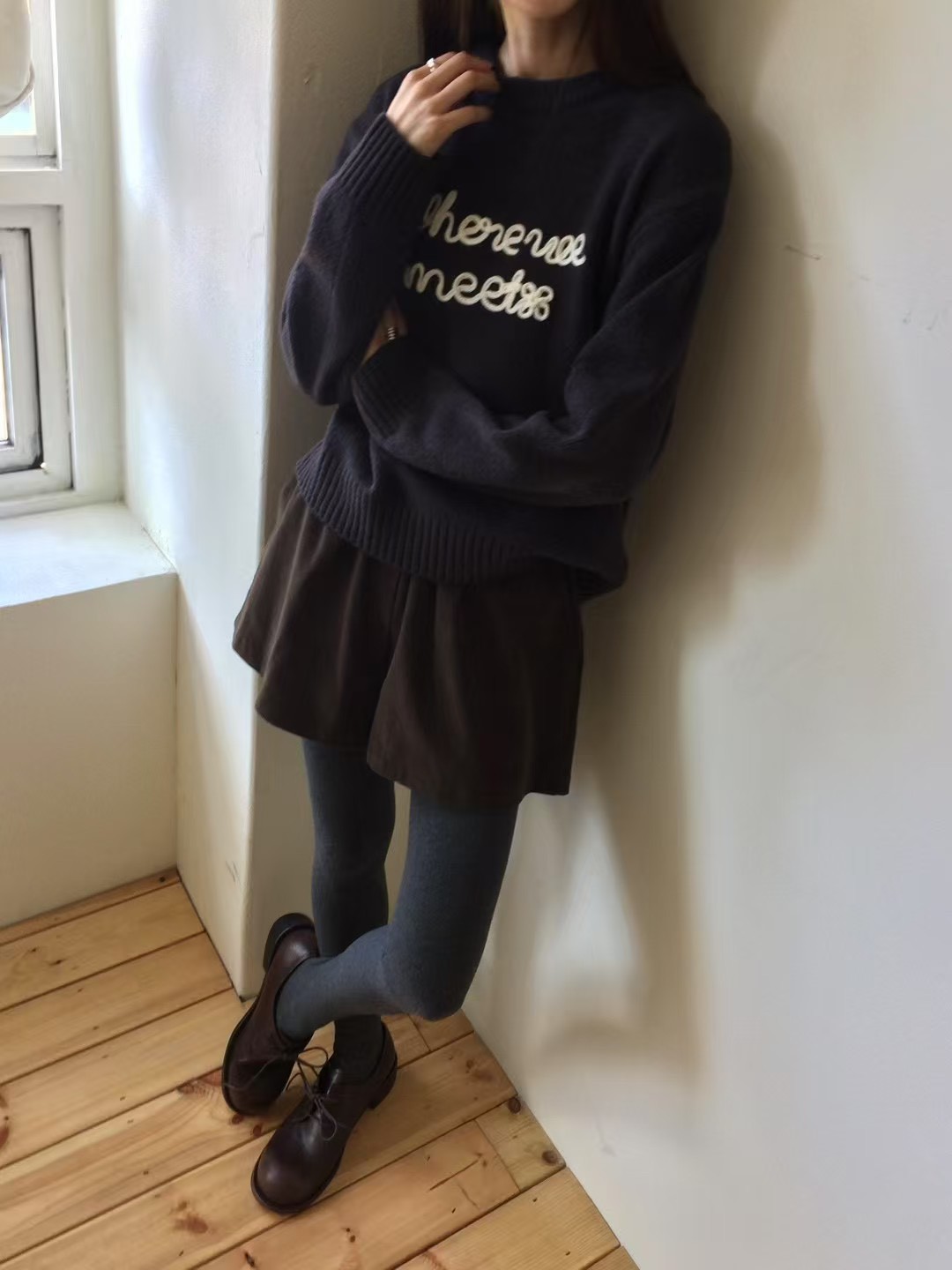 B41.可愛英文半立體繡字毛衣