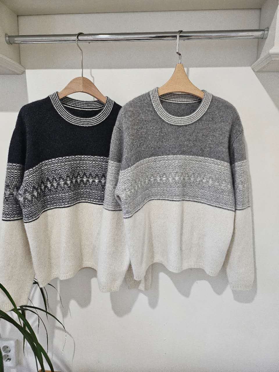 B64.星星家芝麻雪糕圖騰毛衣