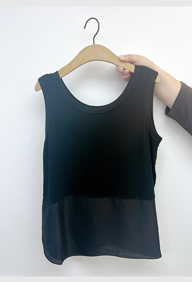 B108.圓領下擺拼接彈性背心