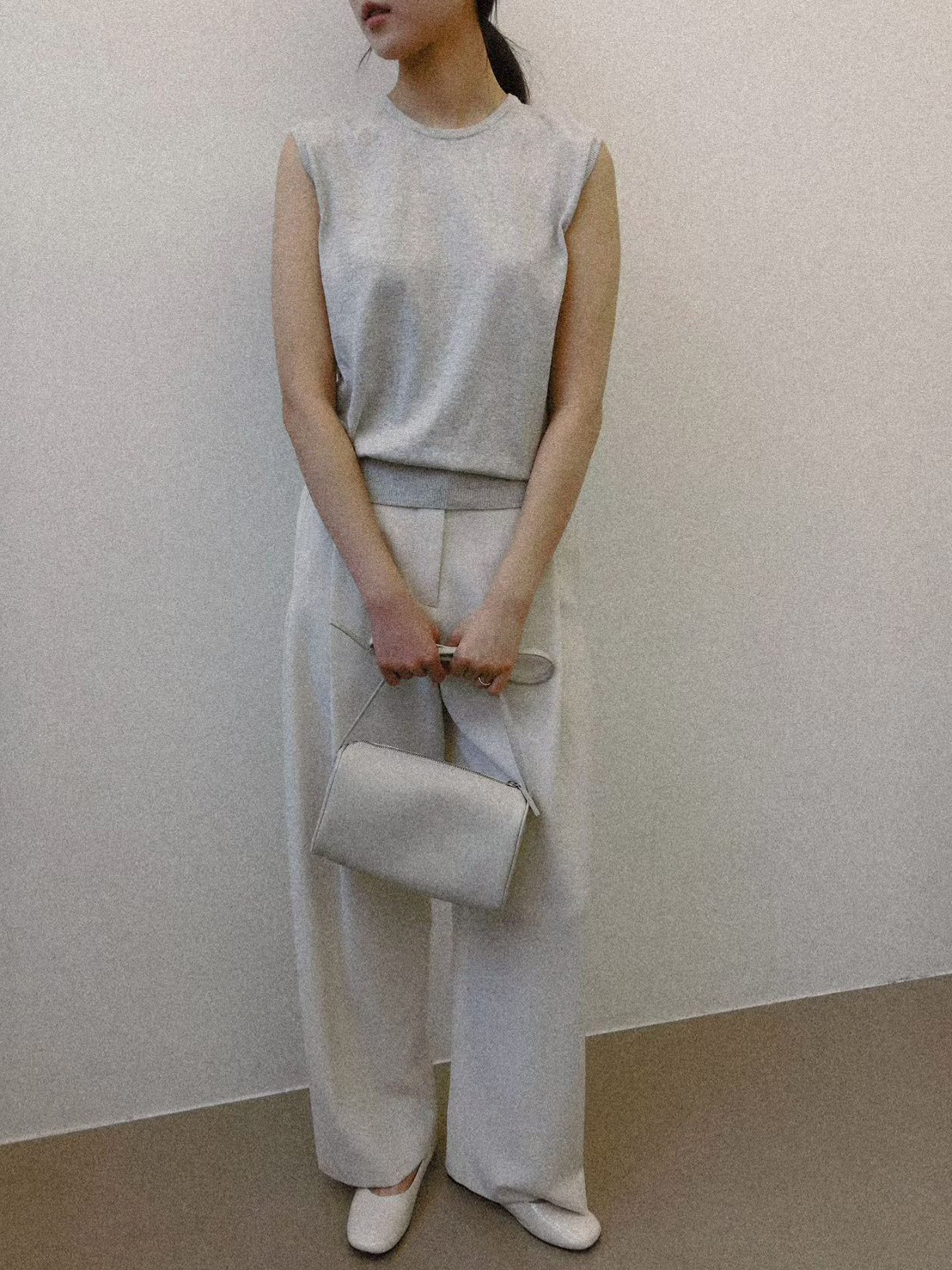 B43.質感家圓領雅致針織背心