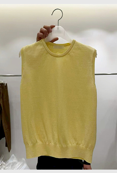 B43.質感家圓領雅致針織背心