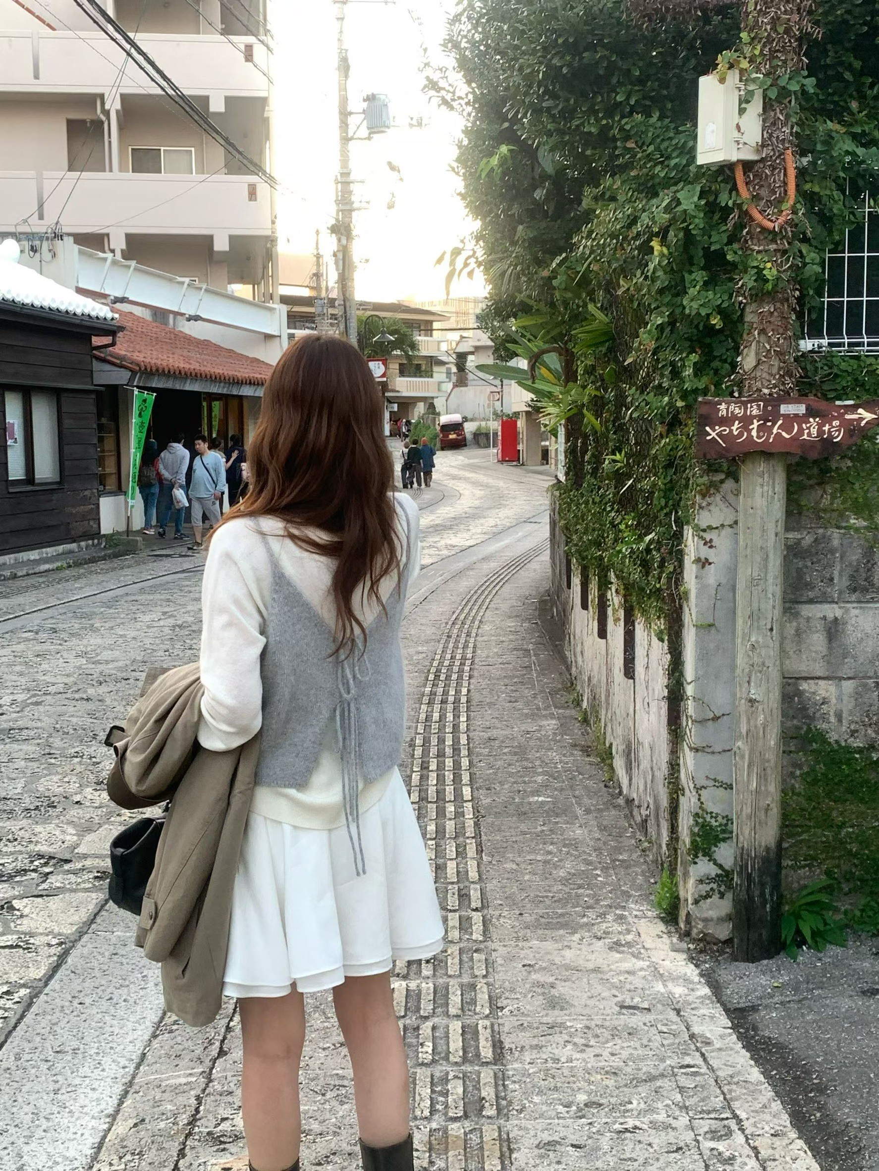 B07.大V家安哥拉造型針織小背心