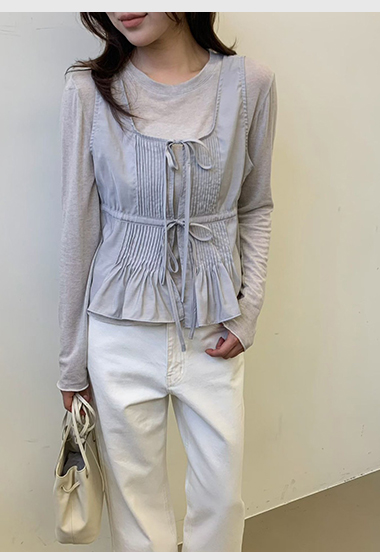 A24.質感家可愛壓褶剪接背心