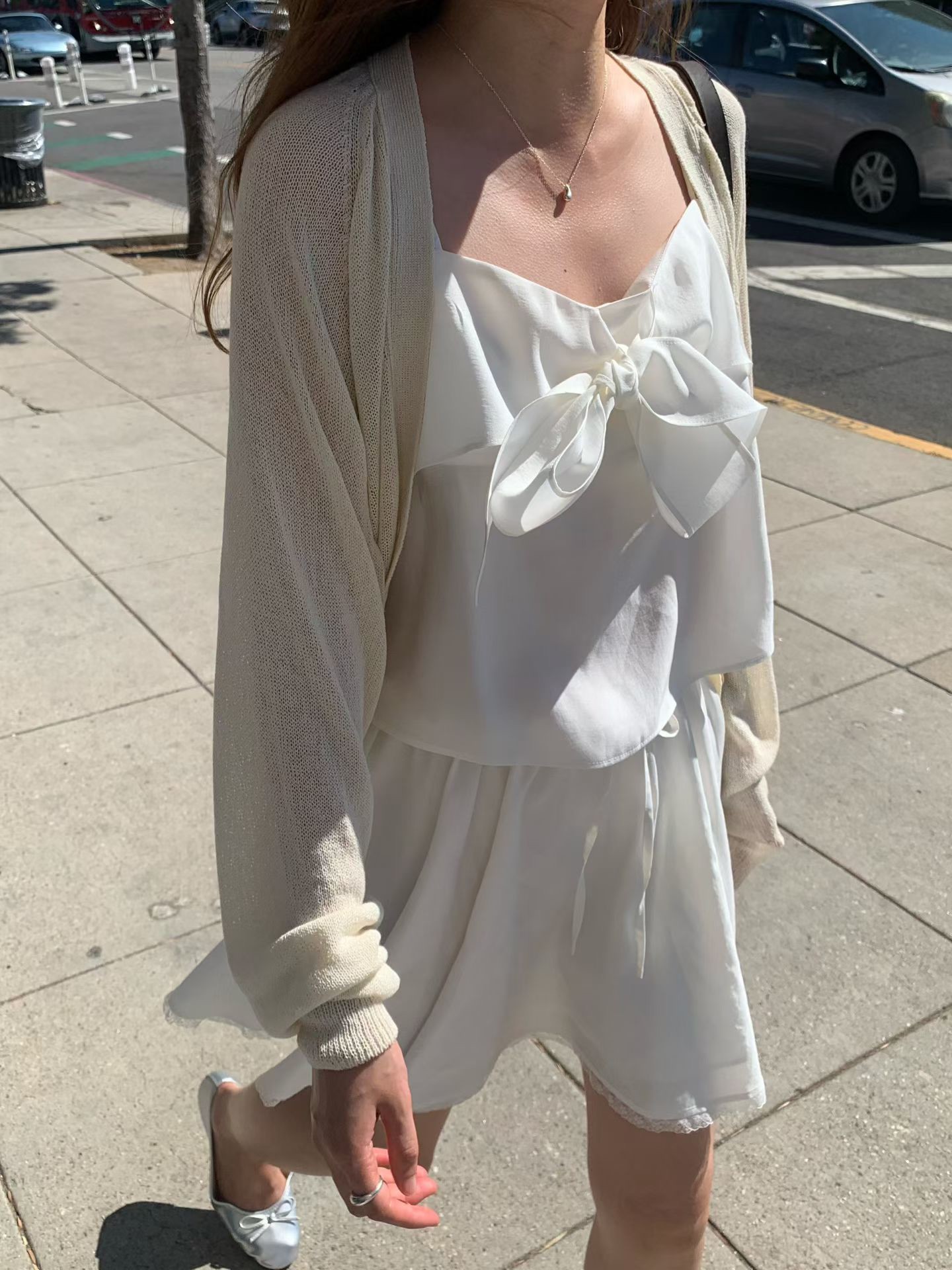 B19.大V家蝴蝶綁帶背心