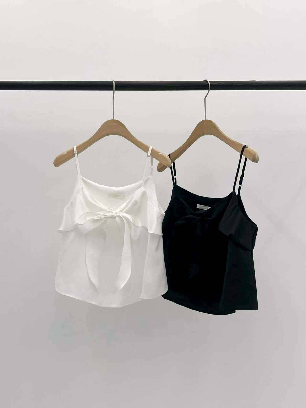 B19.大V家蝴蝶綁帶背心