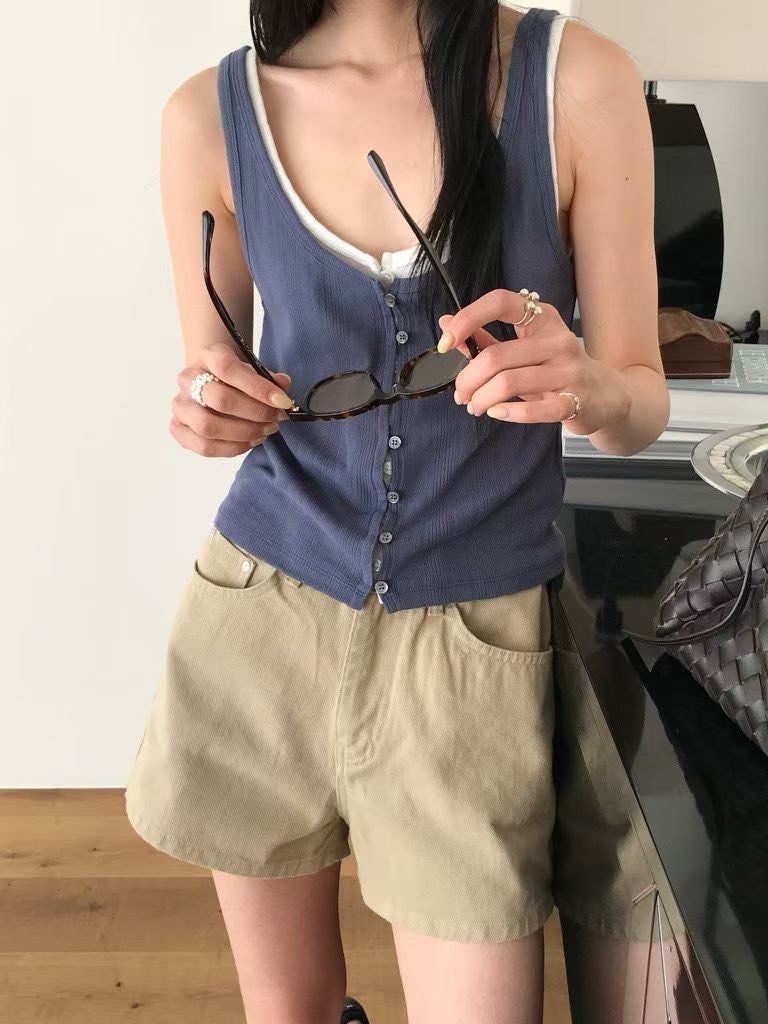 B83.小V家好搭配針織釦背心