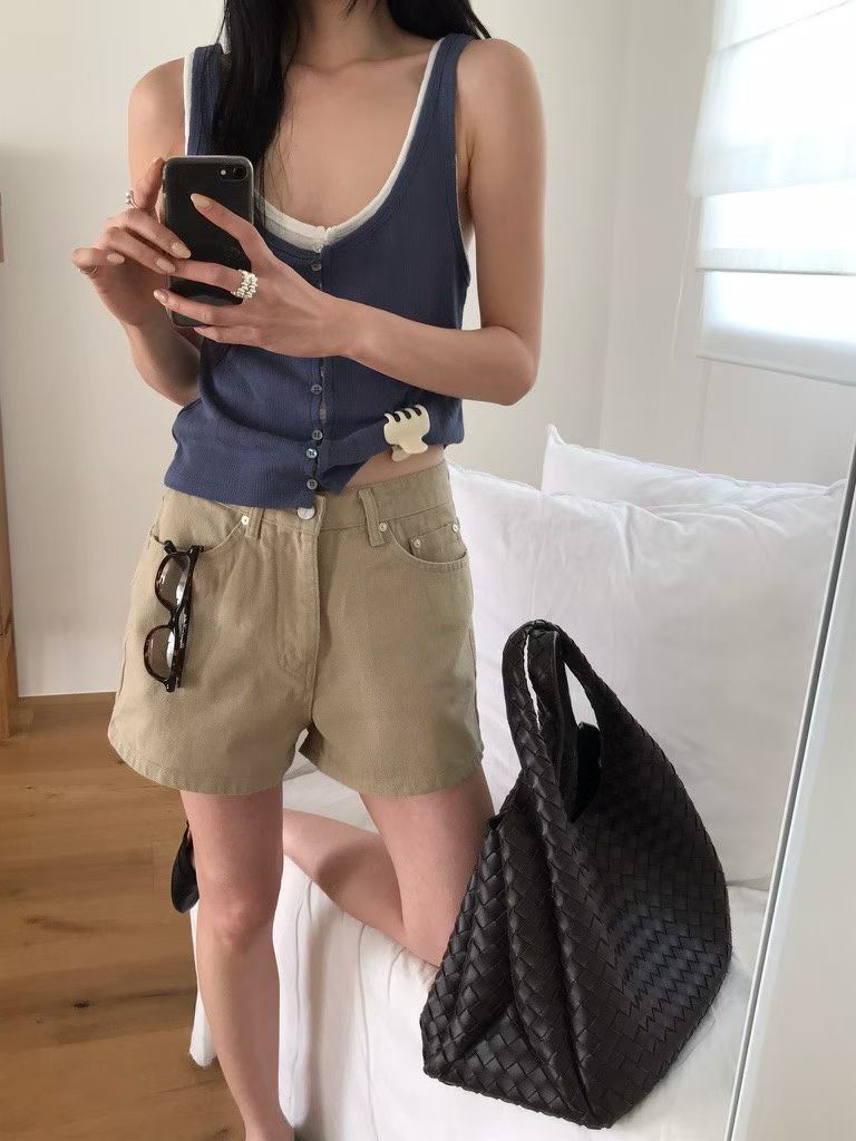 B83.小V家好搭配針織釦背心