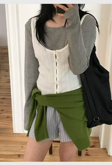 B83.小V家好搭配針織釦背心