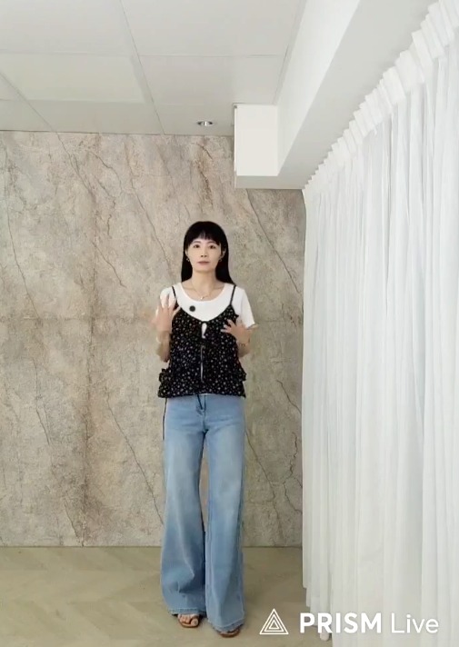 A24.唯美飄逸小碎花背心