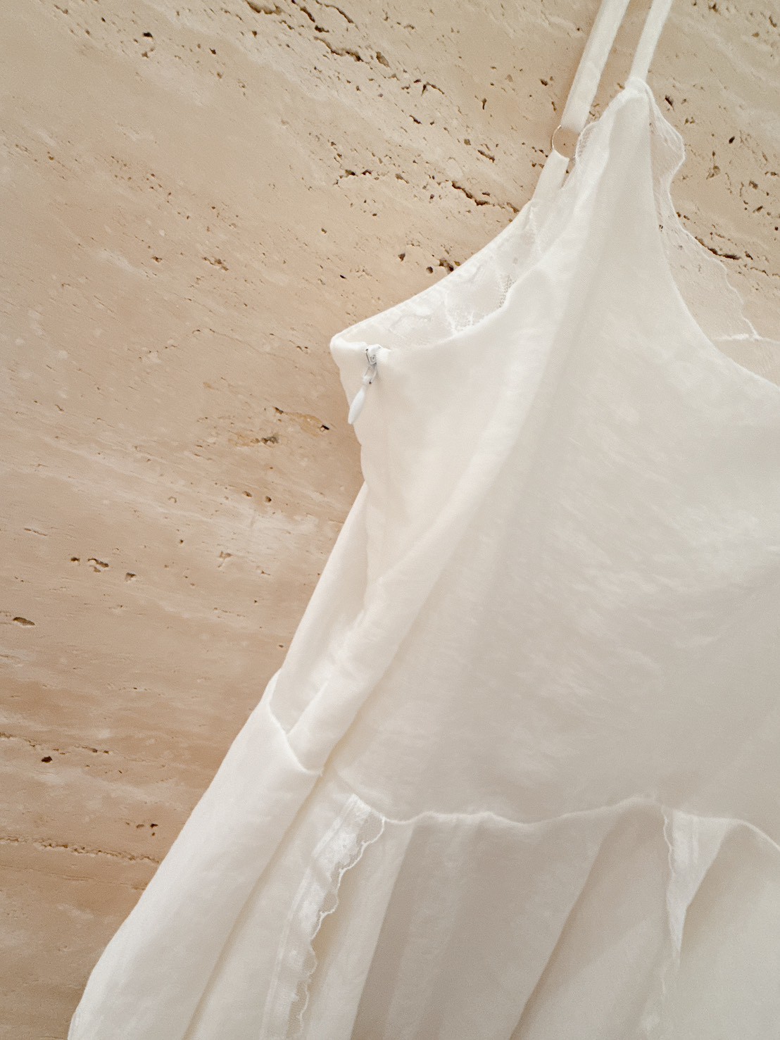 A23.氣質蕾絲吊帶背心