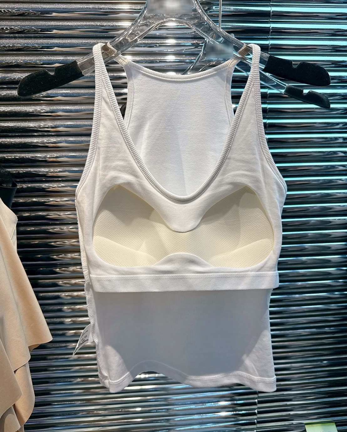 A20.遮背好搭BRA TOP