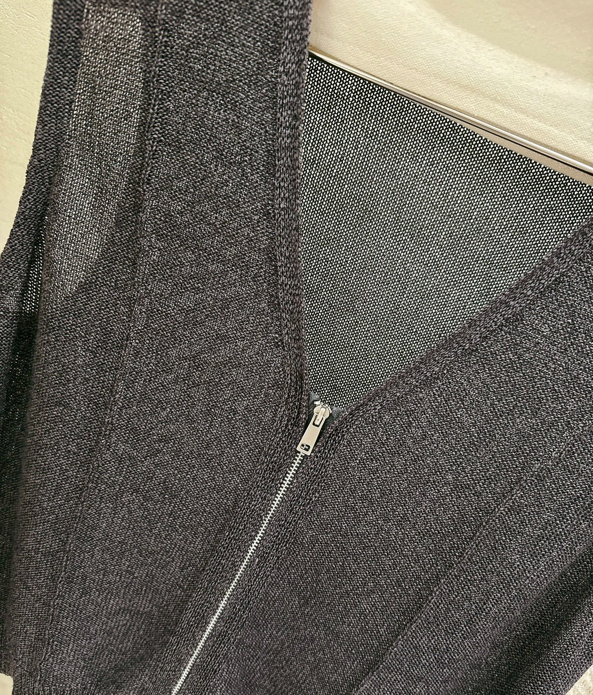 B16.初夏拉鍊薄針織背心