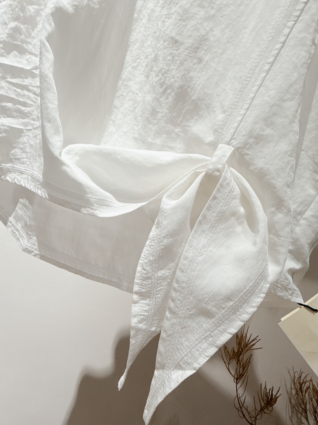 A02.側三角巾設計感背心