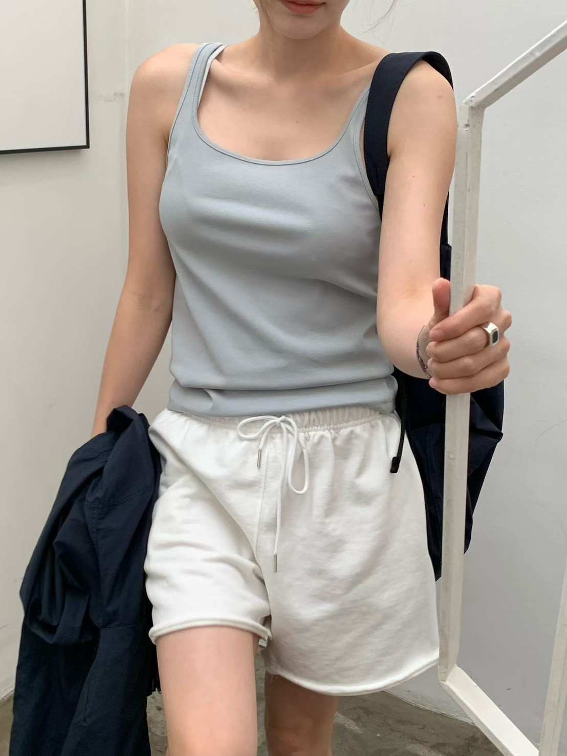B100.纖瘦家基本好搭方領背心