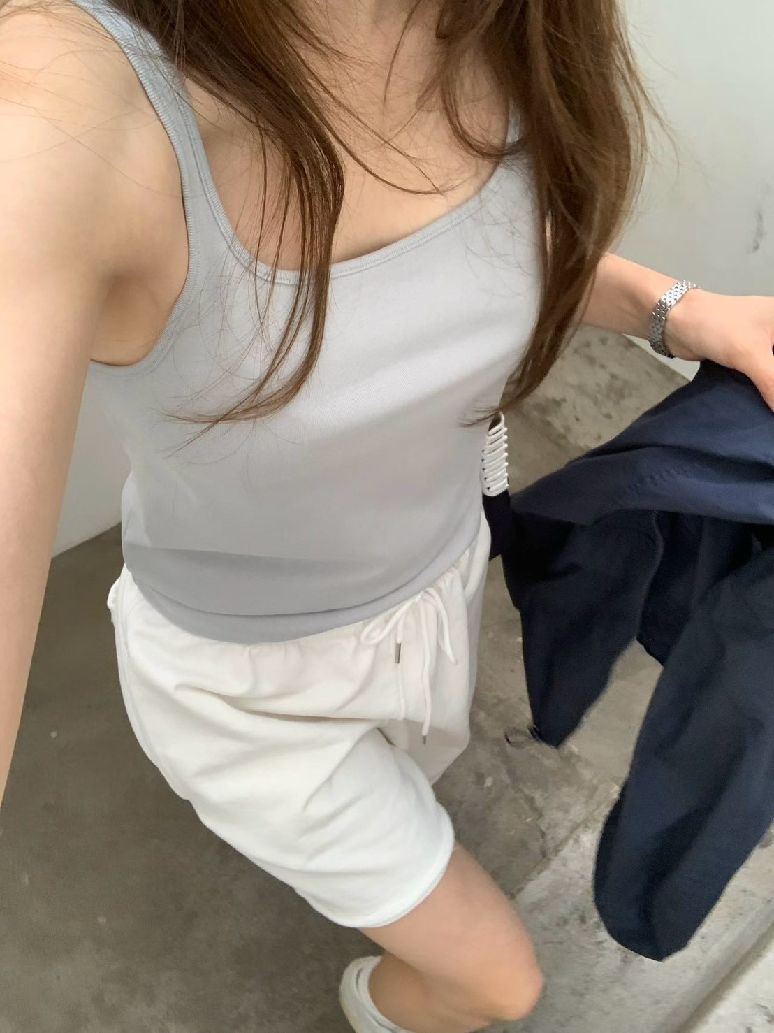 B100.纖瘦家基本好搭方領背心