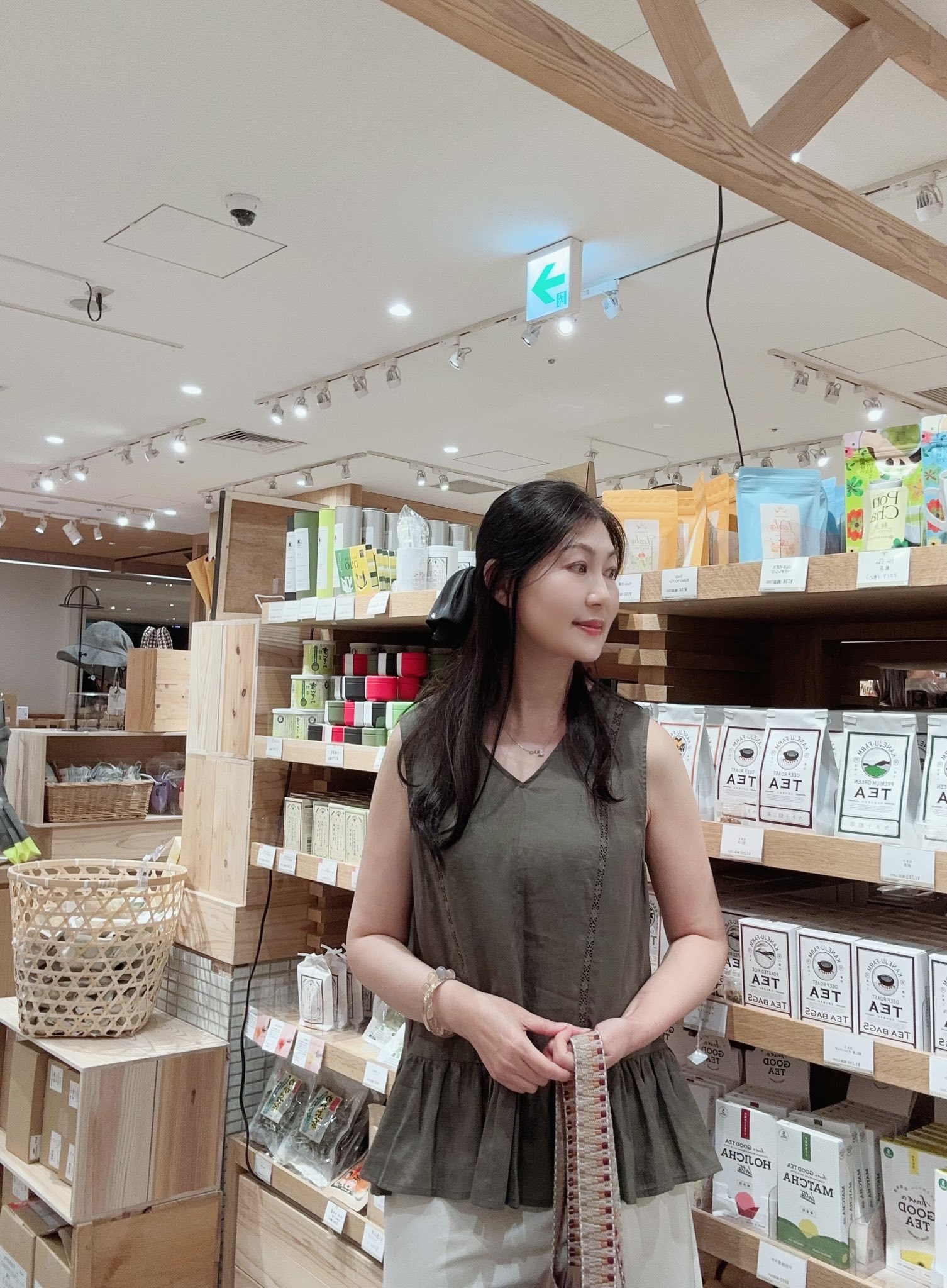 甜美層次蛋糕荷葉背心