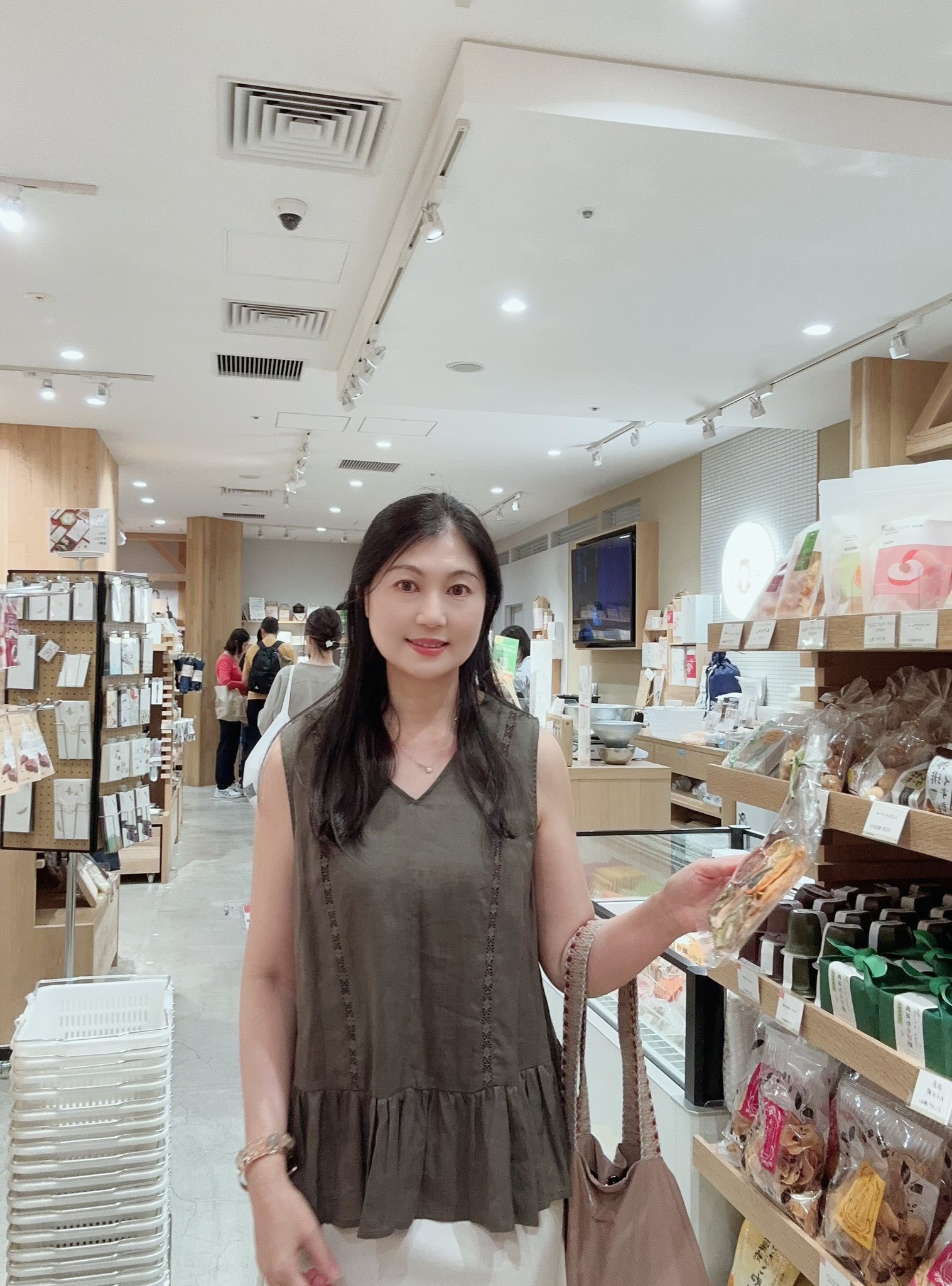 甜美層次蛋糕荷葉背心