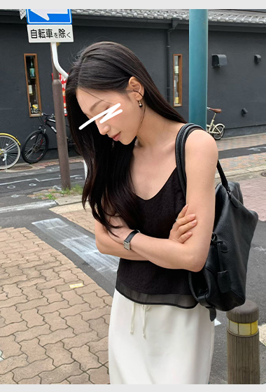 B05.大V家層次細肩帶背心