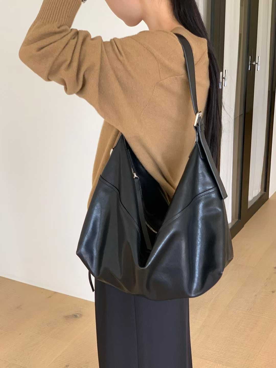 纖瘦家顯瘦V領毛衣