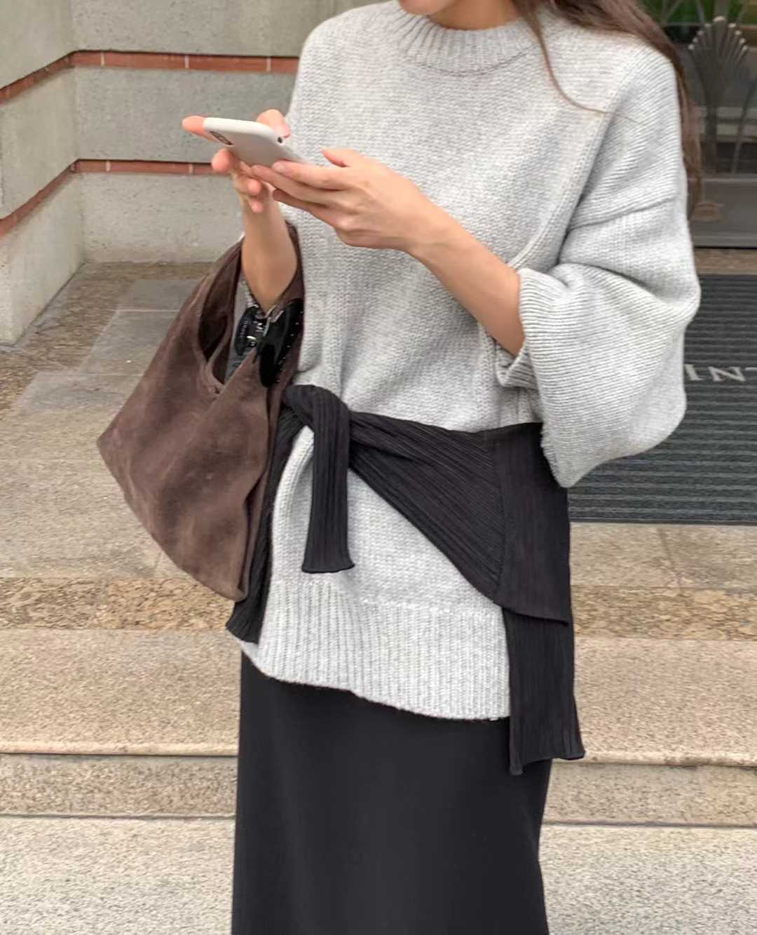 A21.顏值家坑條領落肩毛衣