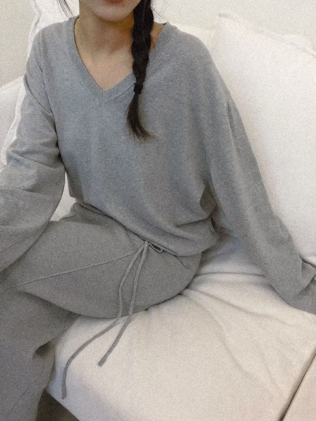 B49.質感家V領自信針織衫