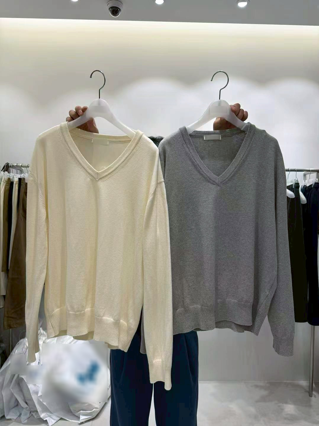 B49.質感家V領自信針織衫