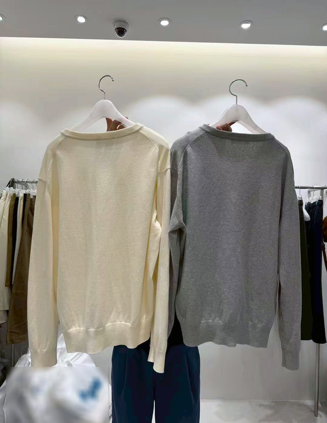 B49.質感家V領自信針織衫