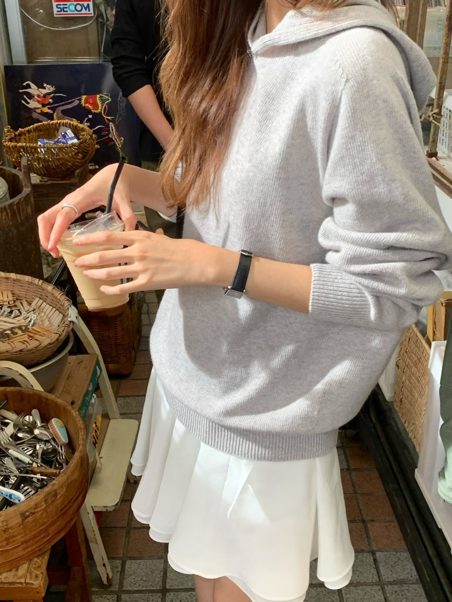 B11.大V家80%WOOL典雅連帽針織上衣