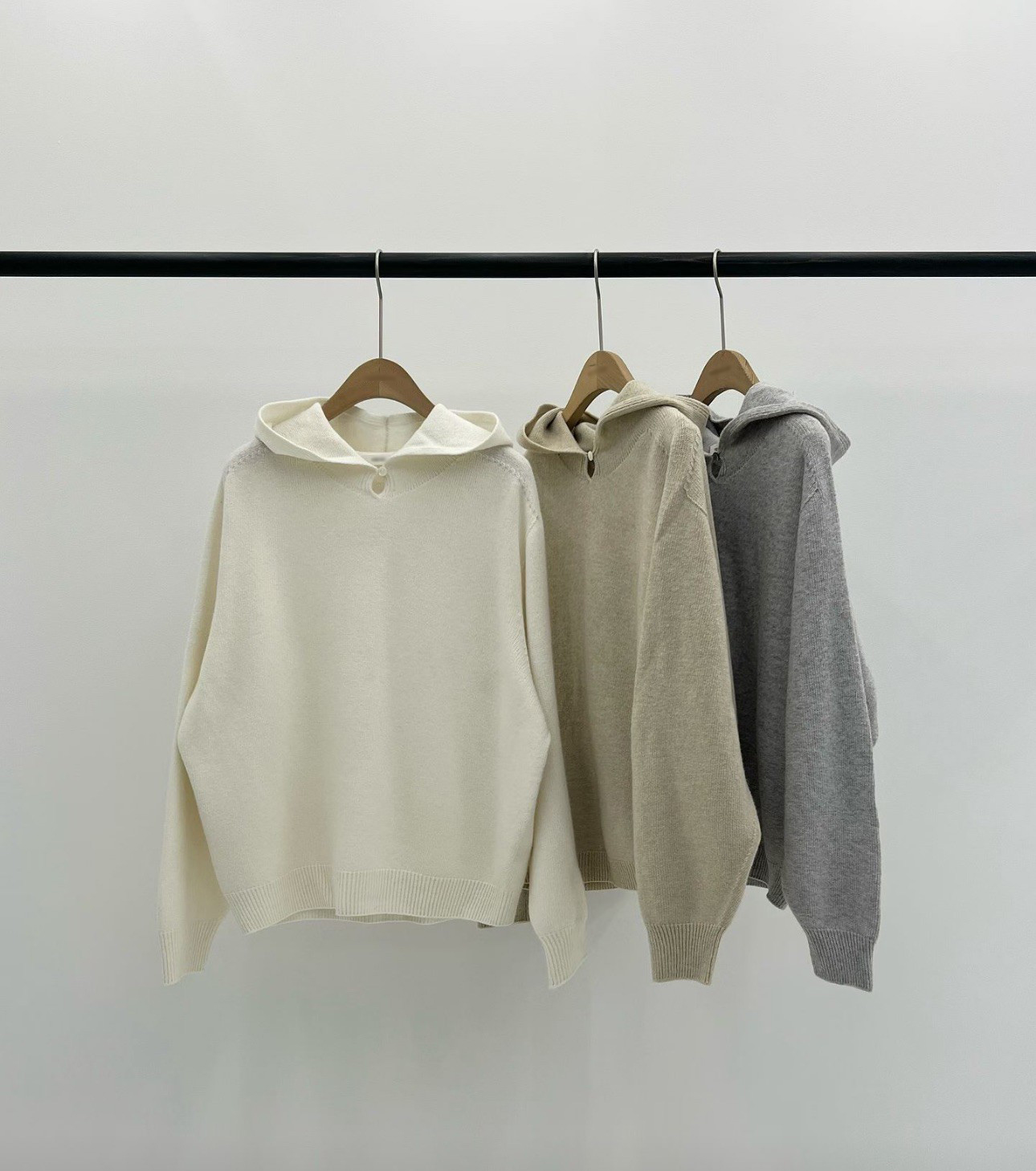 B11.大V家80%WOOL典雅連帽針織上衣