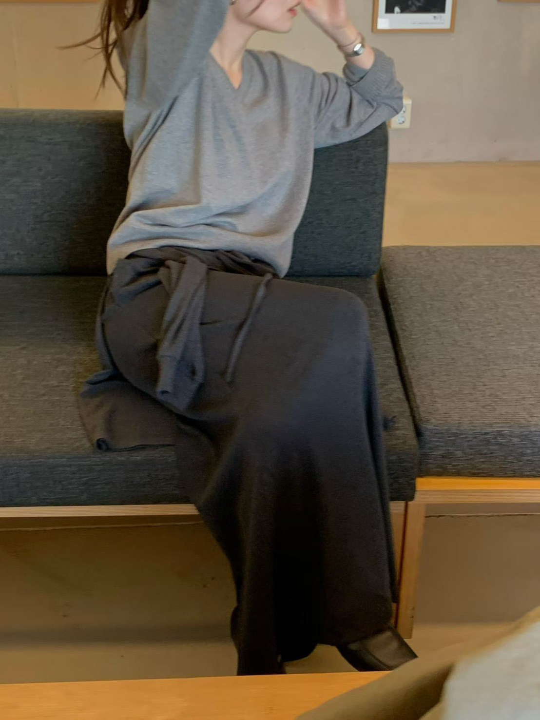 A07.纖瘦家春日V領無縫針織衫