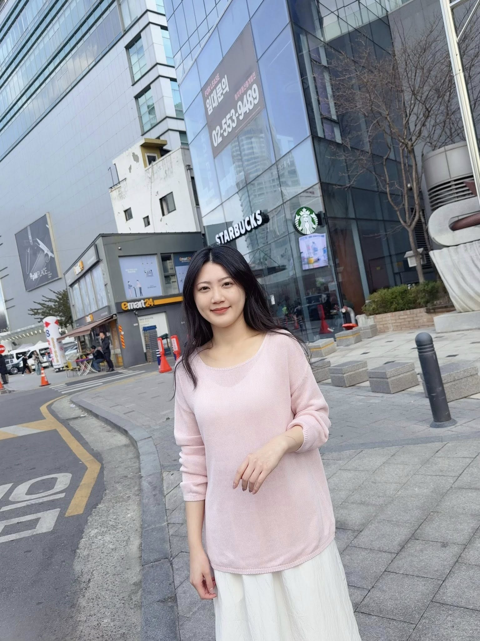 A71.糖果甜色圓領落肩針織上衣