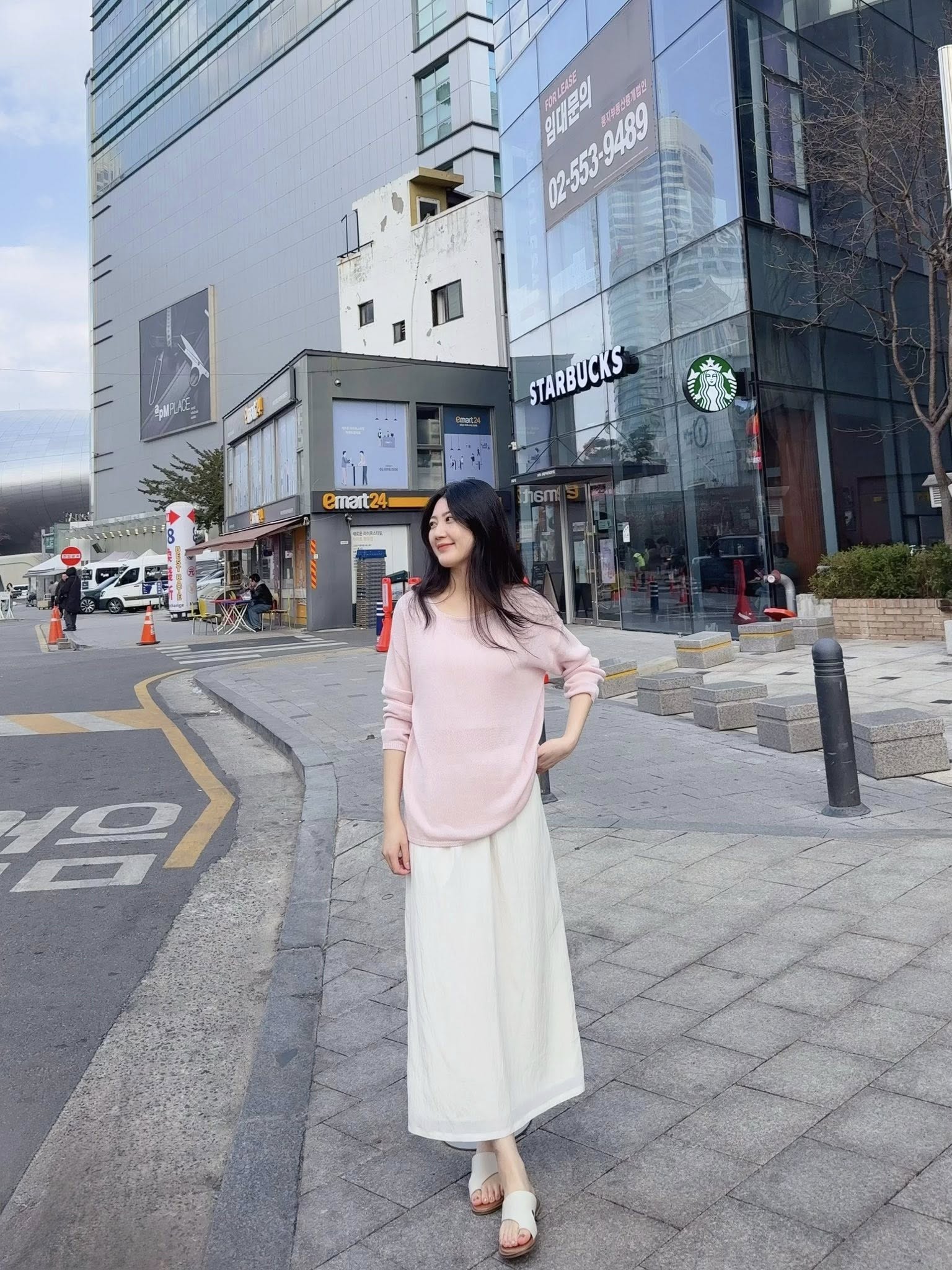 A71.糖果甜色圓領落肩針織上衣