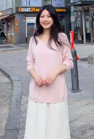 A71.糖果甜色圓領落肩針織上衣