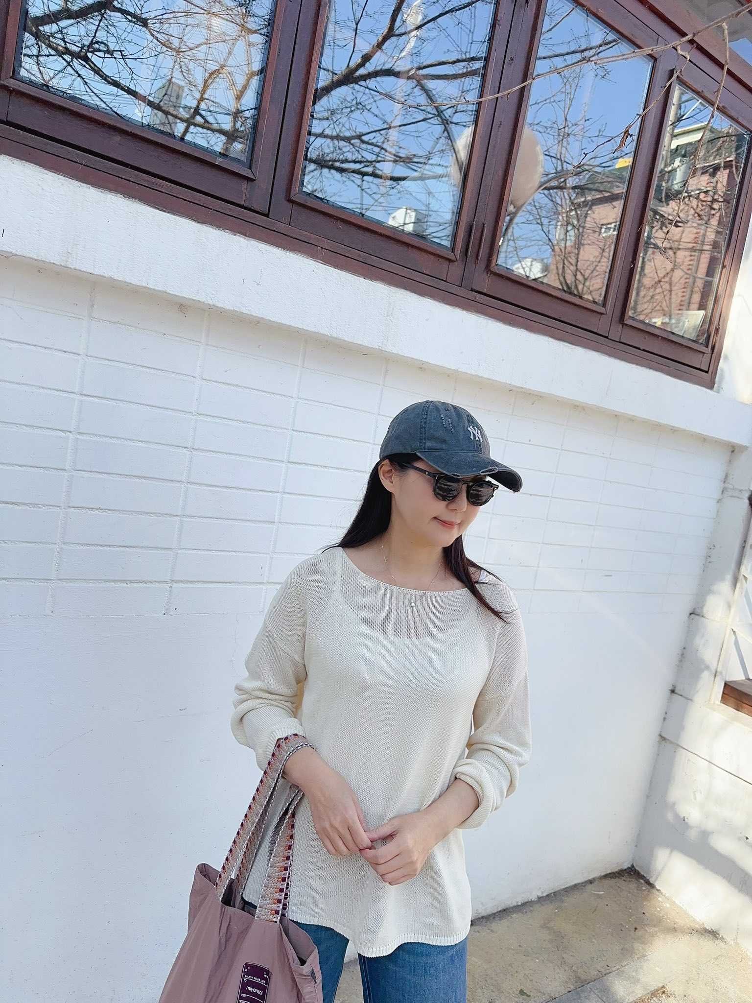 A71.糖果甜色圓領落肩針織上衣