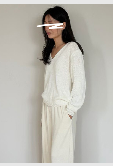 A35.瘦瘦歐膩春日V領針織衫