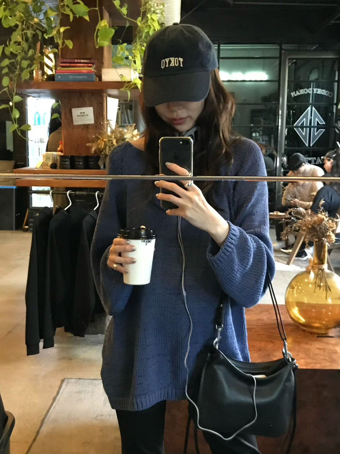 A94.小V家慵懶拉克蘭針織罩衫