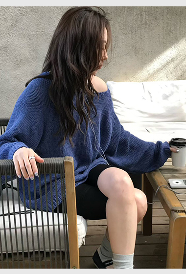 A94.小V家慵懶拉克蘭針織罩衫