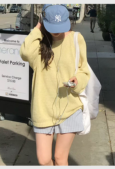 A94.小V家慵懶拉克蘭針織罩衫