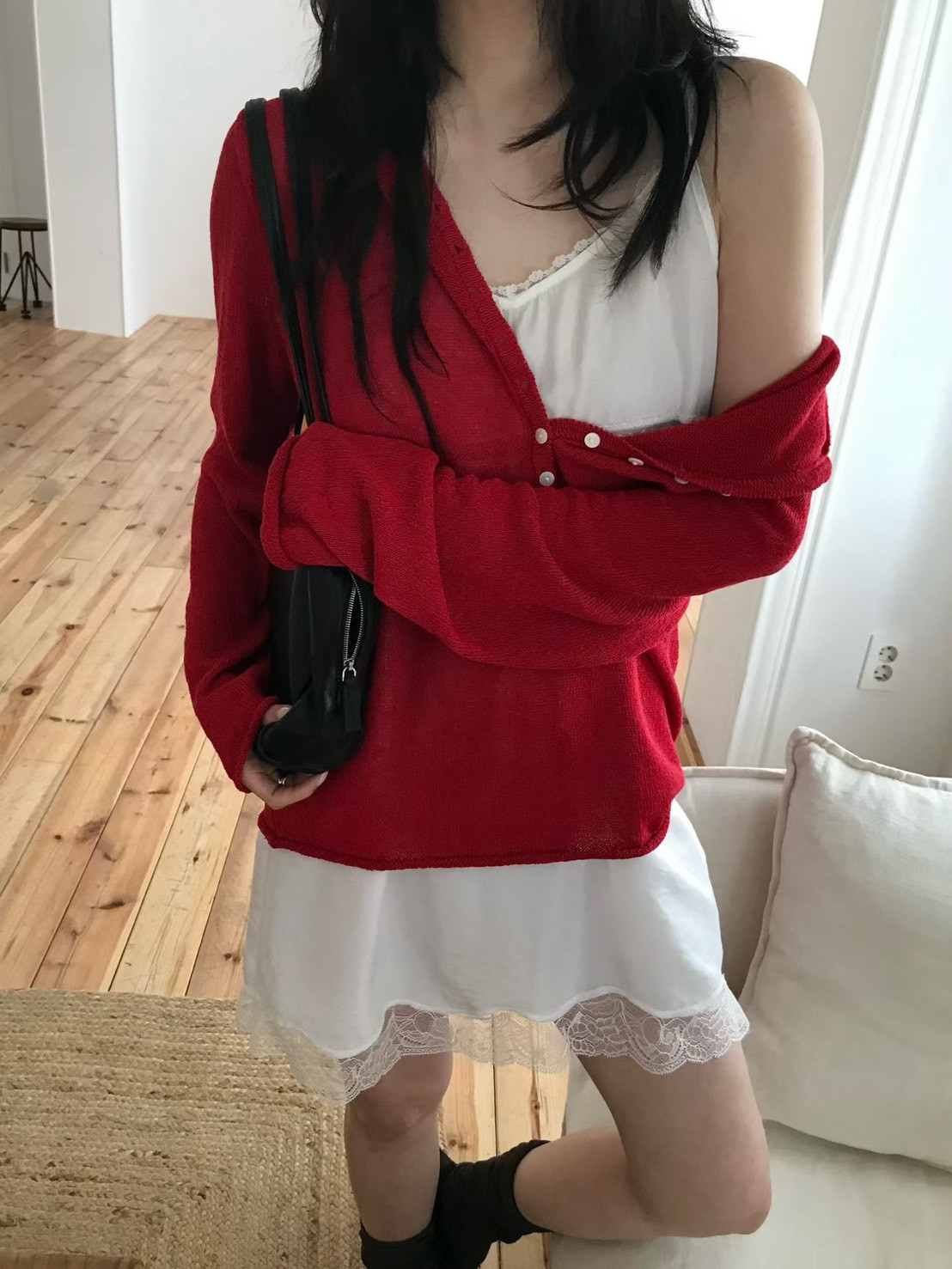 B95.小V家亮眼連帽薄針織衫