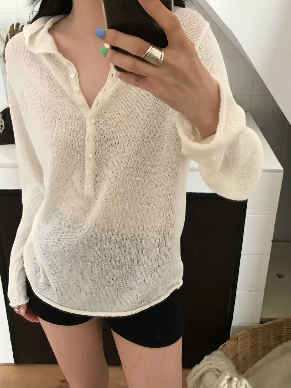 B95.小V家亮眼連帽薄針織衫